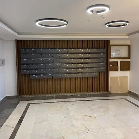 Solid Luxury Studio Apartment Mamaia